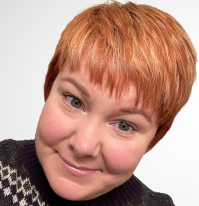 Headshot of Ely Knowles